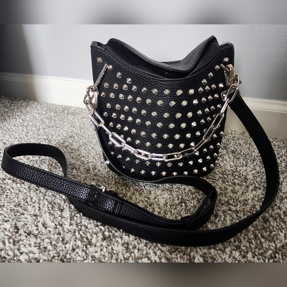 NWOT Steve Madden Black Studded Bucket Purse